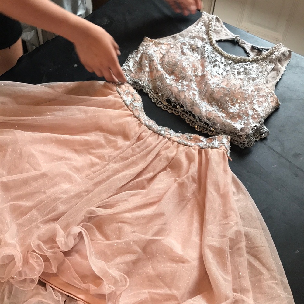 Pink and silver semi dress - Picture 3 of 4